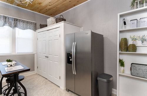 Johnson City House | Turn of the century charm!