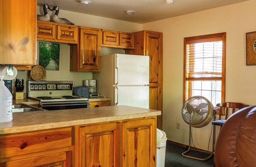 Au Train Cabin | Twin Heron Cabin #1 – AuTrain River Cabin Near Pictured Rocks & Lake Superior