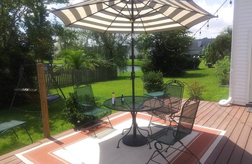 Mount Pleasant House | Two bedroom apartment near IOP and Sullivan's Island