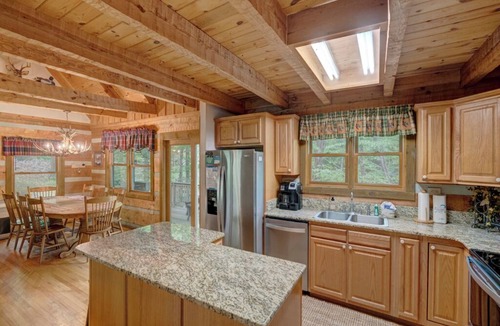 Banner Elk Cabin | Valley Creek Cabin-Cabin, Water, Pet Friendly, King Beds, Gas Fireplace & Grill