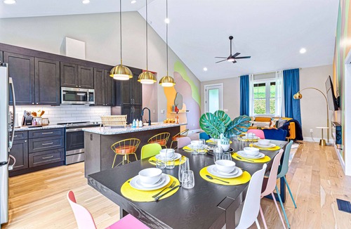 Leicester House | Vibrant Asheville: Hot Tub, Sauna, Games
