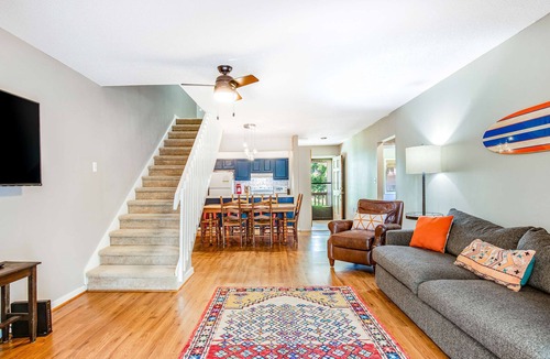 Ocean Ridge Cabin | Vibrant, Waterfront Home with Free WiFi, Full Kitchen, Gas Grill, & A/C