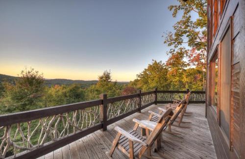 Ridges Over the Lake Villa | View-Topia STUNNING VIEWS - Hot tub - Gameroom