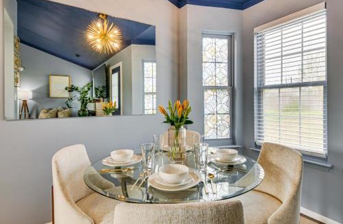 Paw Creek House | Vintage-Chic Getaway: 6 Mi to Uptown Charlotte