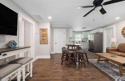 Jonesborough House | Walk to Downtown Jboro · Remodeled 3BR · Sleeps 6