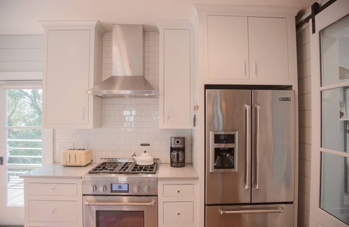 Clayton Cabin | Walk to DT Clayton | Fire Pit | Fenced Yard | Designer Bungalow | Dog Friendly