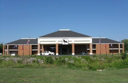 Lewisburg Hotel | Walking Horse Lodge Lewisburg