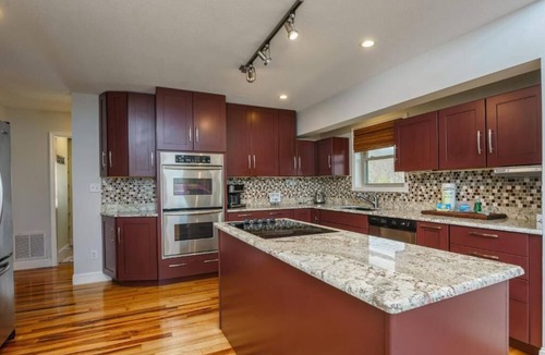 Dandridge Ski Chalet | Waterfront Vista at White Oak Cove: Majestic Water Views of Douglas Lake & the Smoky Mountains