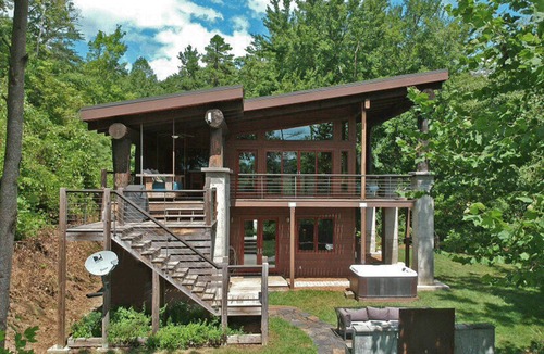 Bryson City Cabin | Watershed 03 - Free Train Tours Custom Modern Luxury Cabin Beautiful Sunset