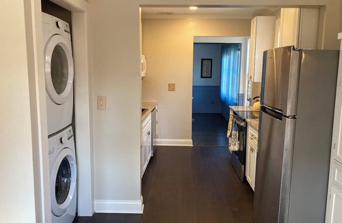 Wesley Heights House | Welcome to Heathcliff House. Historic cottage near vibrant Uptown Charlotte.