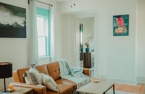 Schnitzelburg Apartment | Welcome to the Perch of Germantown