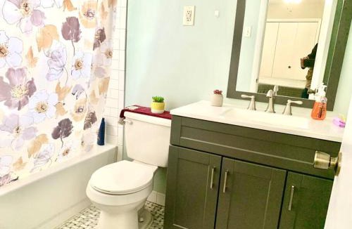 East Memphis Apartment | Welcome Valero-XAi-Project Pyramid -Tiger Lane