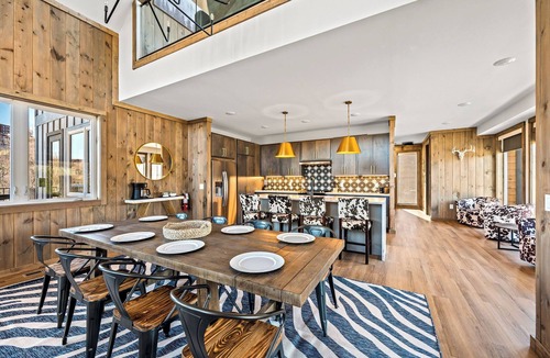 Chalet Village North Ski Chalet | Wellness Mountain Retreat-WOW Views w/Hot Tub & Fire Pit! Sauna- 5 min to Pools