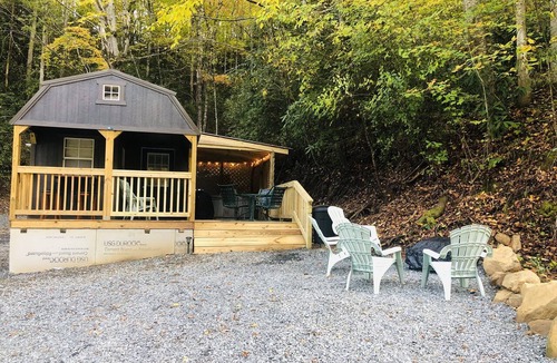 Bryson City Cabin | Whistling Holler Cabins - “Storyteller’s Shack”