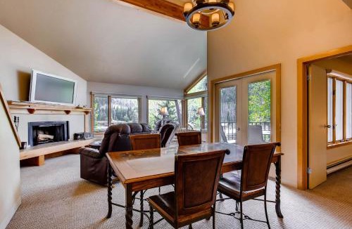 Lakeside Village Apartment | Willows 1716
