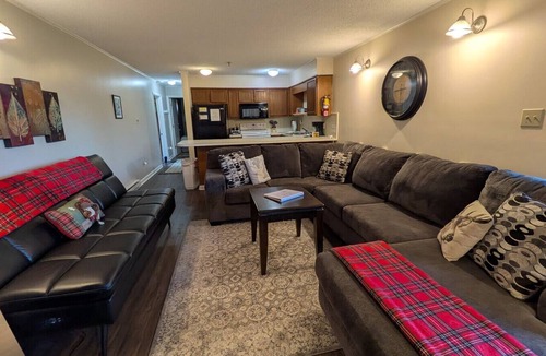 Ghent Apartment | Winterplace Ski in Ski out condo First Floor D105