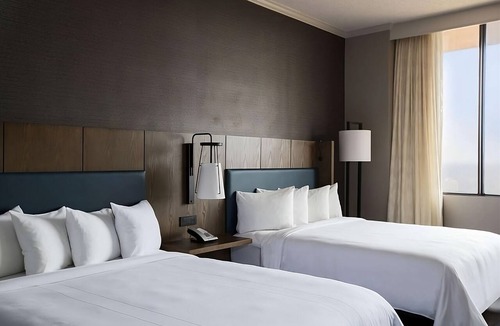 Nashville Hotel | Wonderful Trip! Pet-friendly Property, Onsite Pool, Free Airport Shuttle