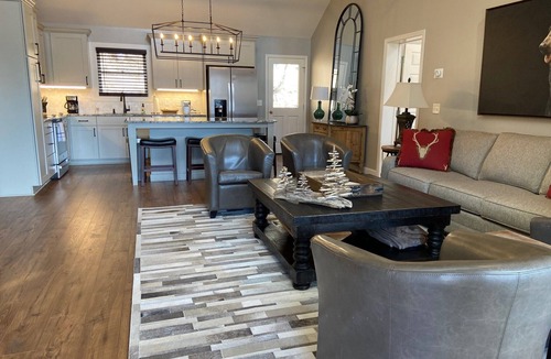 Canton Villa | Wren Villa