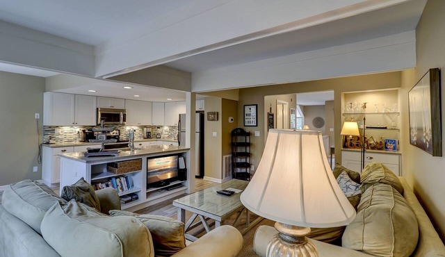 189 Beachwalk - Located in Shipyard Plantation and a quick walk to the ocean.