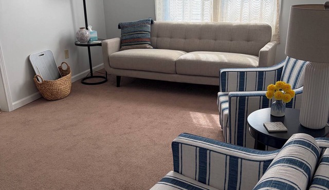 2-bedroom town-home in Winchester in Winchester