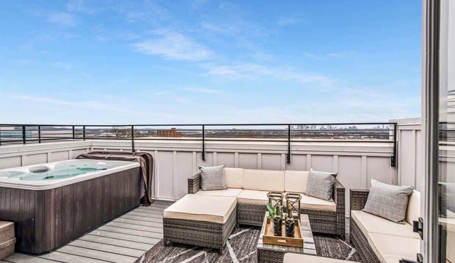 2 Modern Nash Homes Rooftop Hot Tubs