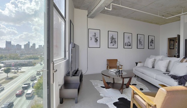 2-Story Loft with Views | Rooftop Deck | Parking