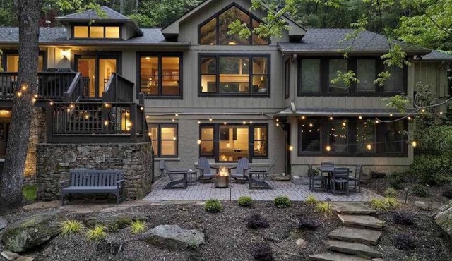 21-acre multi-home escape with hot tub, hiking trails & waterfalls