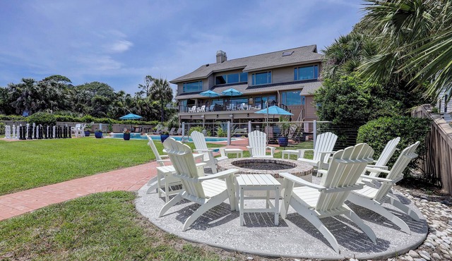 33 Sandpiper- Oceanfront, The NEW Daisy. LARGE Private Pool & Fire Pit