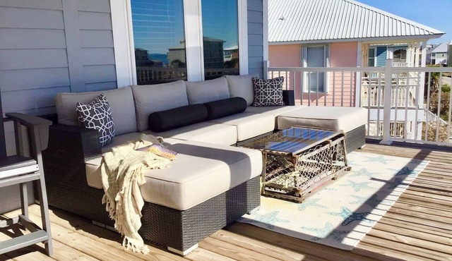4 King Beds, Pools, Easy Beach Access in Gulf Shores
