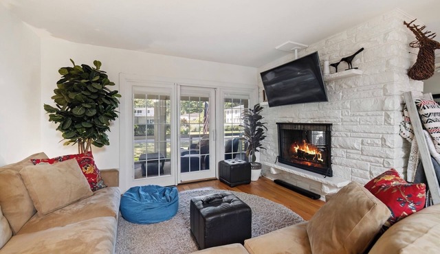 4BR Grand Beach Home | Ridge Road Beach, Fireplace & Fire Pit in New Buffalo