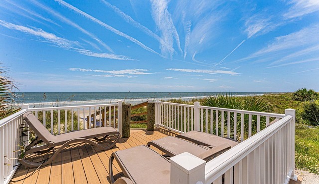 63Dune | Oceanfront | Pool & Hot Tub | Elevator | Games | Proximity to Coligny