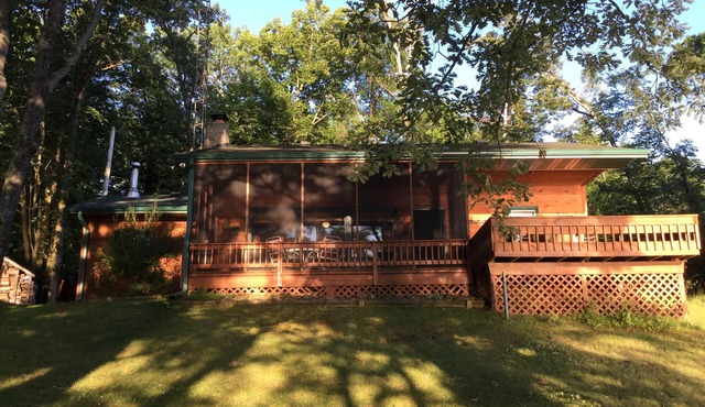 A True Northwood's Cabin Experience! in Birchwood