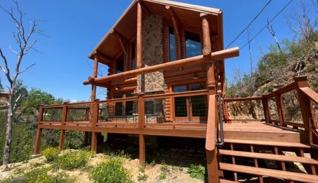 Amazing NEW Built True Log Cabin! UNIQUE Interior Design! Arcade Game!