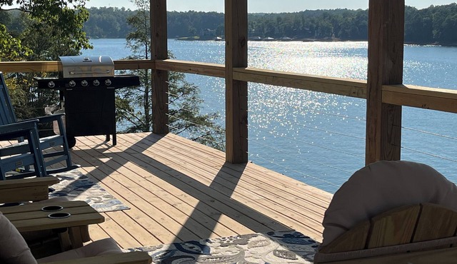 AMAZING view! "EASY LIKE SUNDAY MORNING" on Smith Lake is YOUR new happy place! in Arley