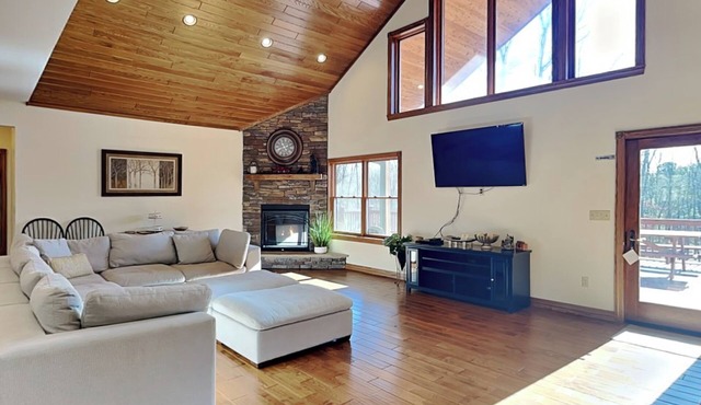 Bear Foot Cove | Private Dock, Hot Tub, Fire Pit