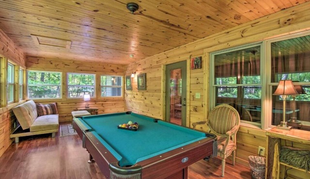 Bear Paw 1/1! Pool Table! Near Helen