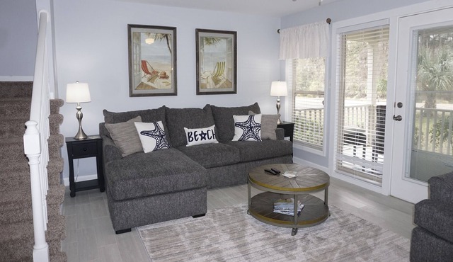 Beautifully Renovated and Updated Beach Villa - Barefoot by the Beach