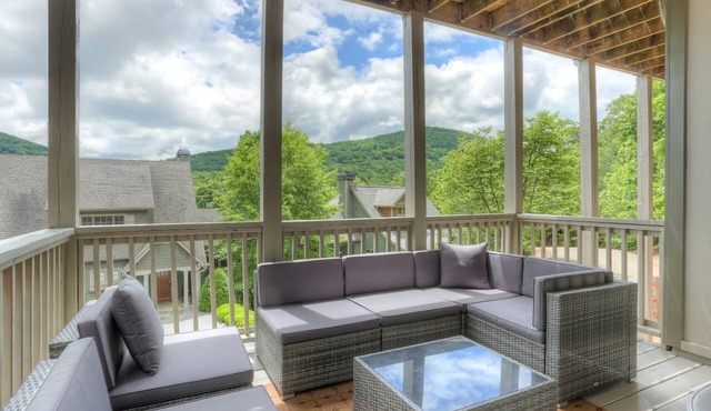 Big Canoe - Steps to Amenities & Pet friendly - must disclose