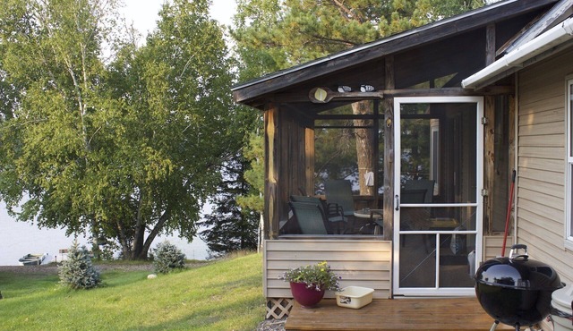 Birch Lane Cabins 3 bed in Pine River