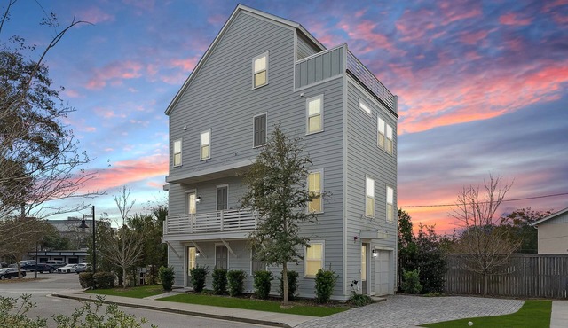 Charleston, Mount Pleasant, beautiful Home, Views of bridge, Pets Ok in Mount Pleasant