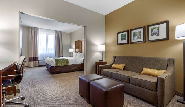 Comfort Inn & Suites Lenoir Hwy 321 Northern Foothills
