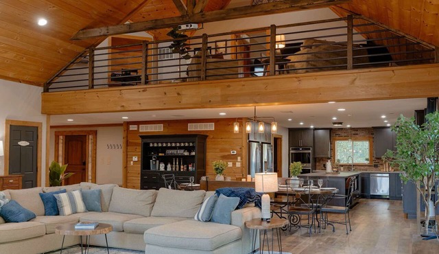 Compass Retreat for large groups in Buchanan