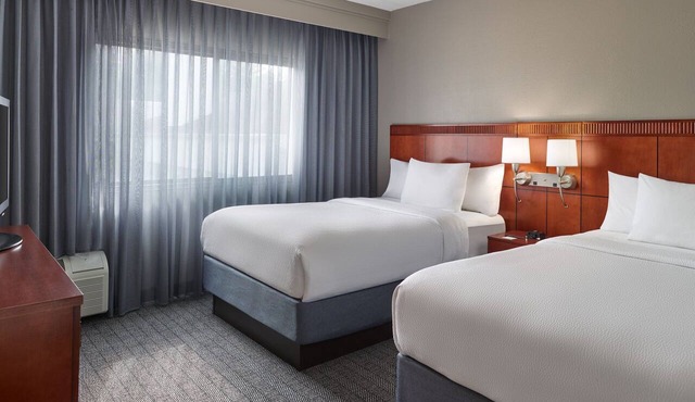 Courtyard by Marriott - Atlanta Executive Park/Emory