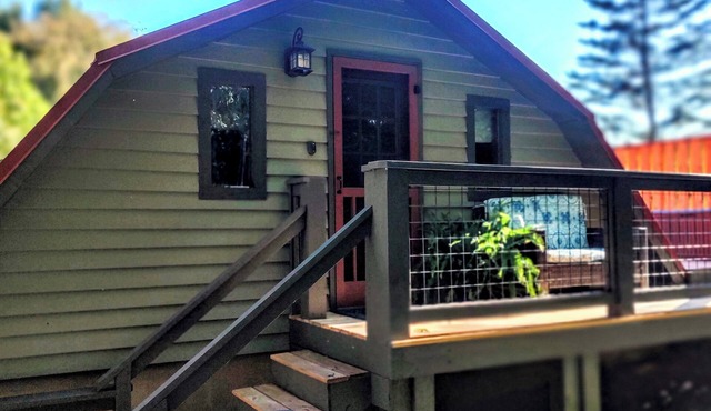 Cozy, arts and crafts loft located in the WNC mountains in Black Mtn, NC
