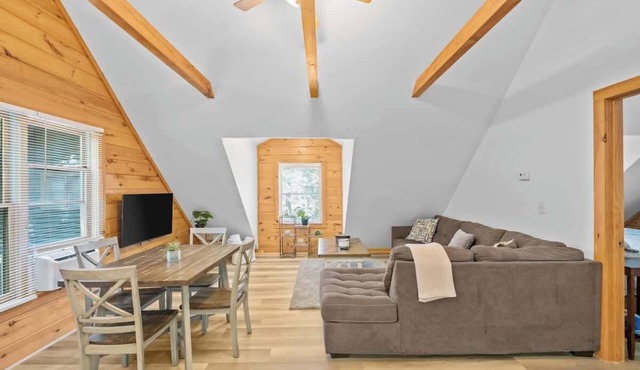 Cozy Cabin with Game Room