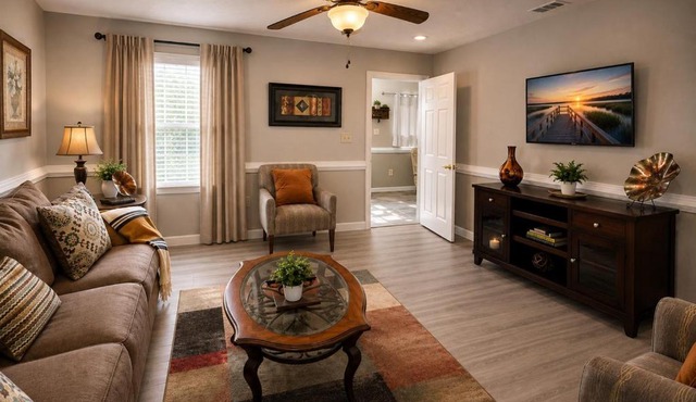 Cozy, Contemporary Haven Near Historic Downtown
