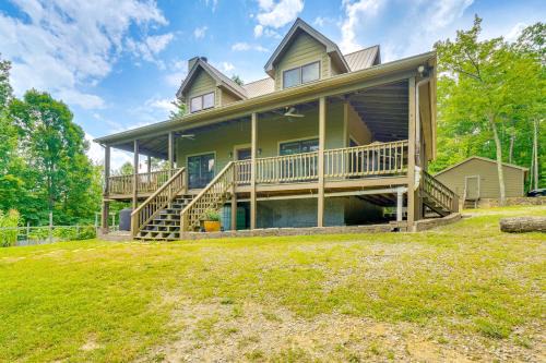 Crawford Cottage w/Fireplace & Mountain Views!