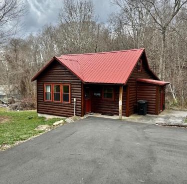 Creekside Blessings Cabin