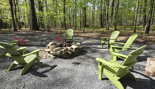 Deep Creek Getaway | Private Hot Tub Cabin
