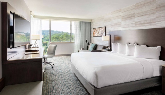 DoubleTree by Hilton Birmingham Perimeter Park in Birmingham